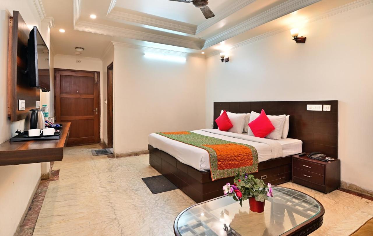 The Grace Hotel Mahipalpur Igi Airport New Delhi Exterior photo