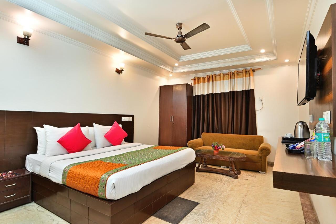 The Grace Hotel Mahipalpur Igi Airport New Delhi Exterior photo
